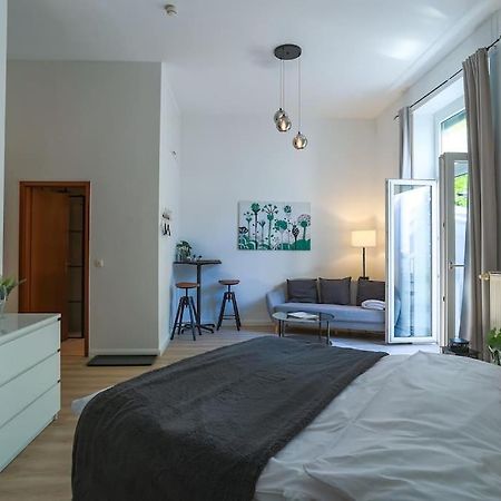 Cozy-Livings Altbau Mit Terrasse Und Kueche Am Stadtpark Bad Nauheim Esterno foto